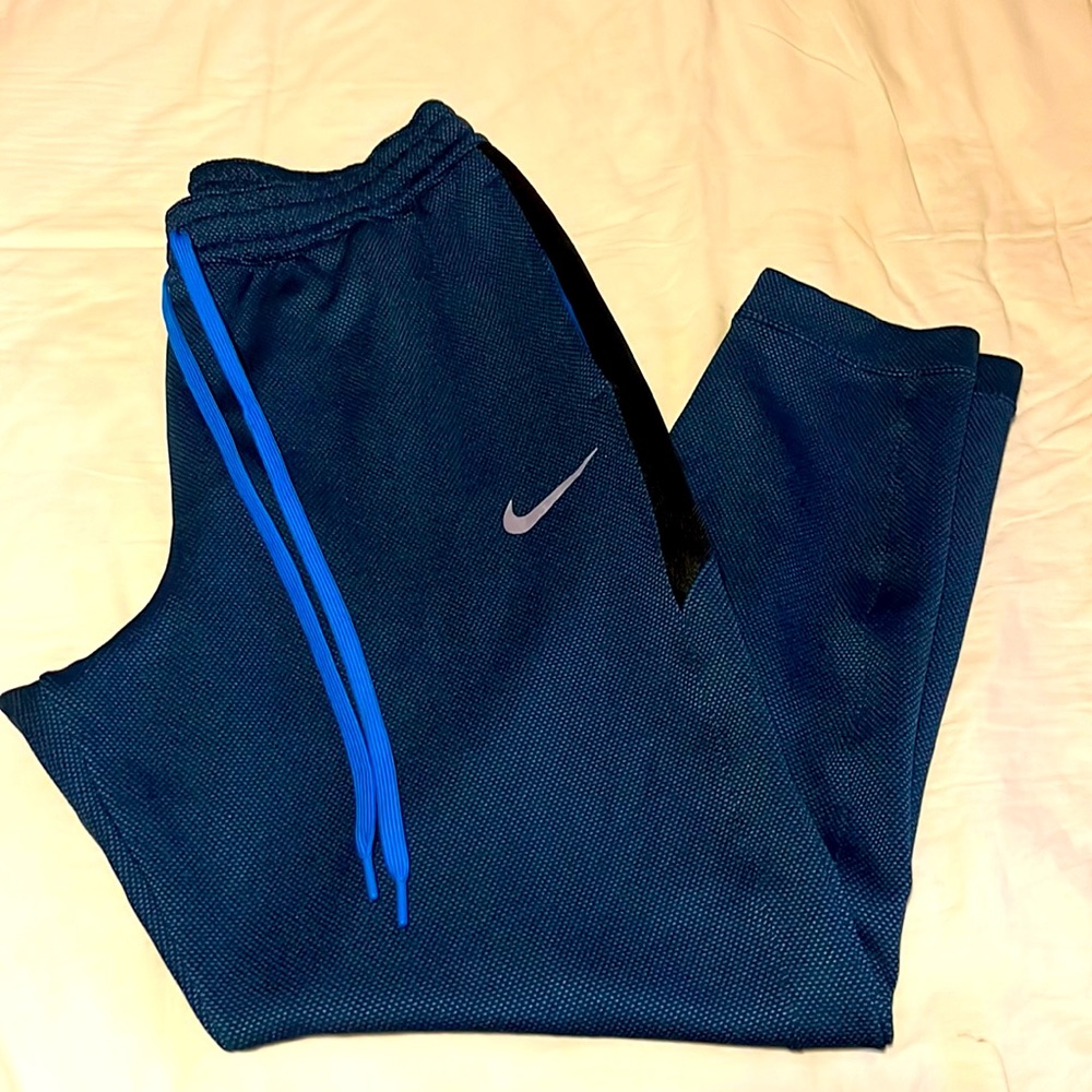 NWT Nike DRI-FIT Bottoms